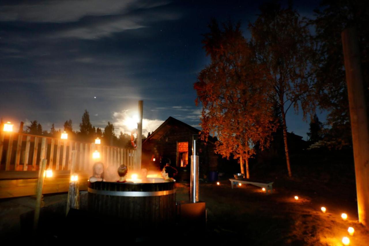 Loma-Paksu Hotel Kongas Exterior photo